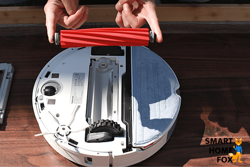 Главная щетка Roborock S7 удалена.